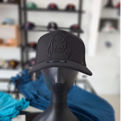 CALIFORNIA TORO LOGO NEGRO